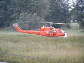 Der Rettungsassistent folgt.